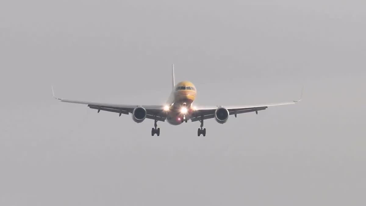 Transporte aéreo de valores e documentos: o malote prova que o conteúdo chegou intacto.